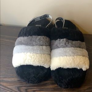 UGG Fluff Yeah slide